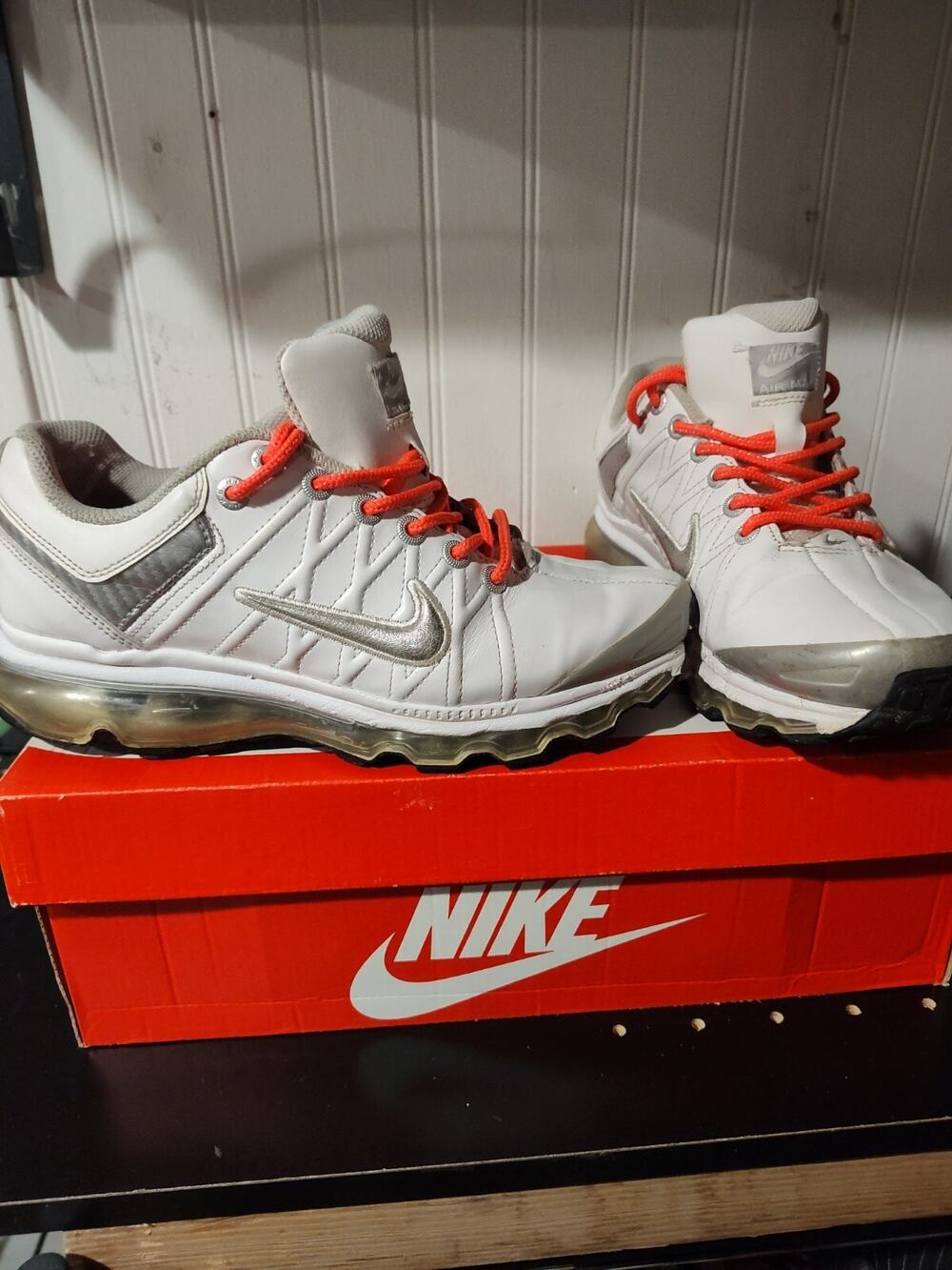 Vintage Nike Air Max 2009 Women's White Leather Size 7.5